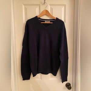 Black V-neck Cashmere sweater